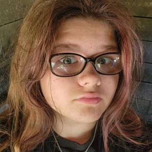 Meet your Posher, Ariaunna